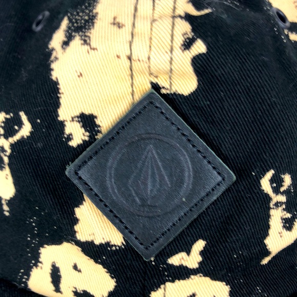 Volcom hat - Picture 2 of 8